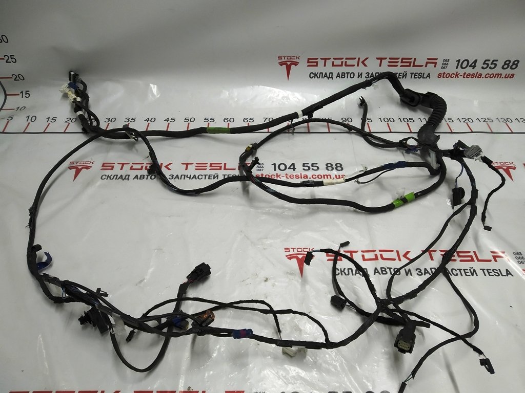 9 Faisceau de câbles de hayon BASE Tesla modèle X 1032443-01-H